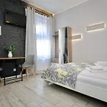 Apartament K12 *